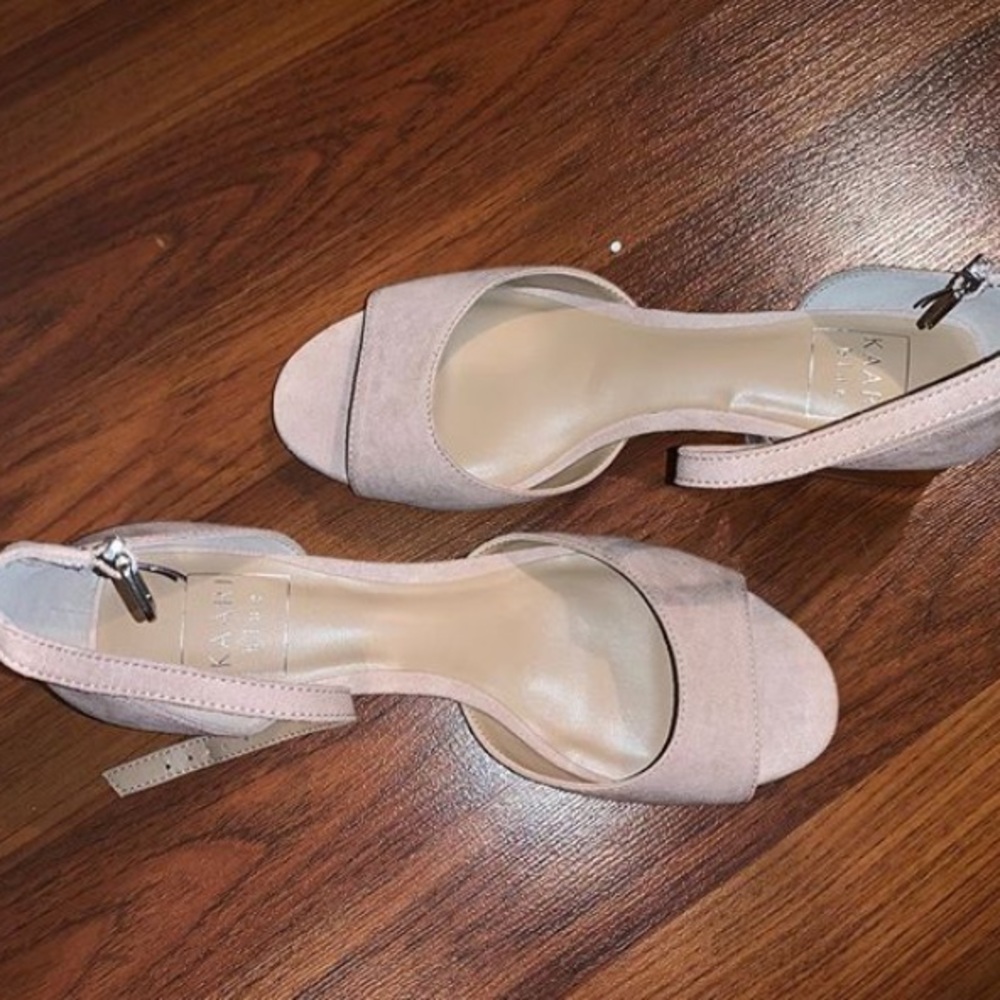 Shoes - Picture 3 of 3
